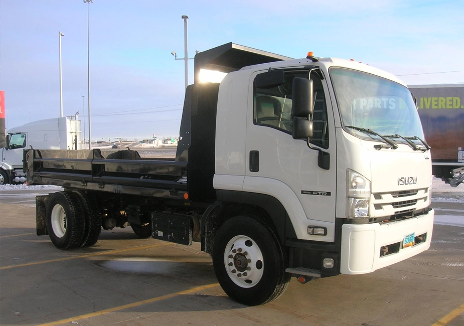 Carrocería cerrada vs plataforma abierta: diferencias, ventajas y desventajas